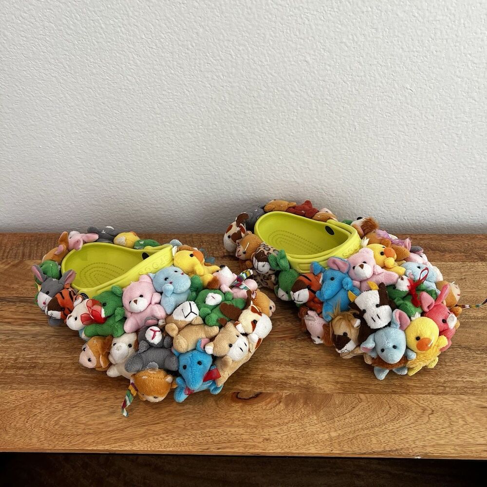 Teddy Bear Crocs Adult Sz 8M/10W Unisex Flawed Read Artsy Holidays Quirky Rare
